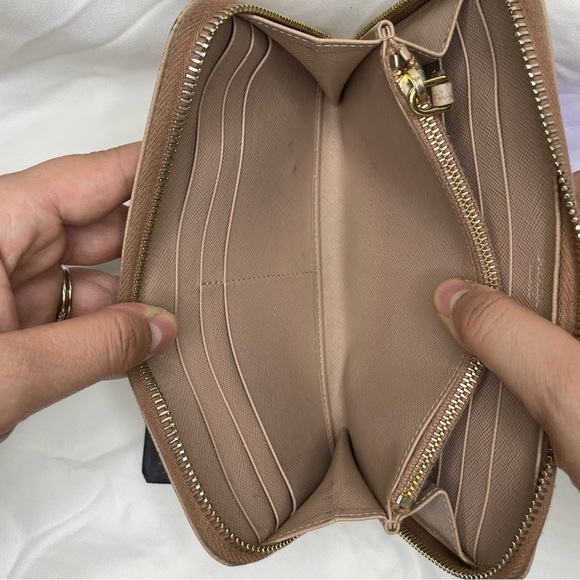 SOLD Prada Saffiano Metal Zippy Wallet - Picture 14 of 16